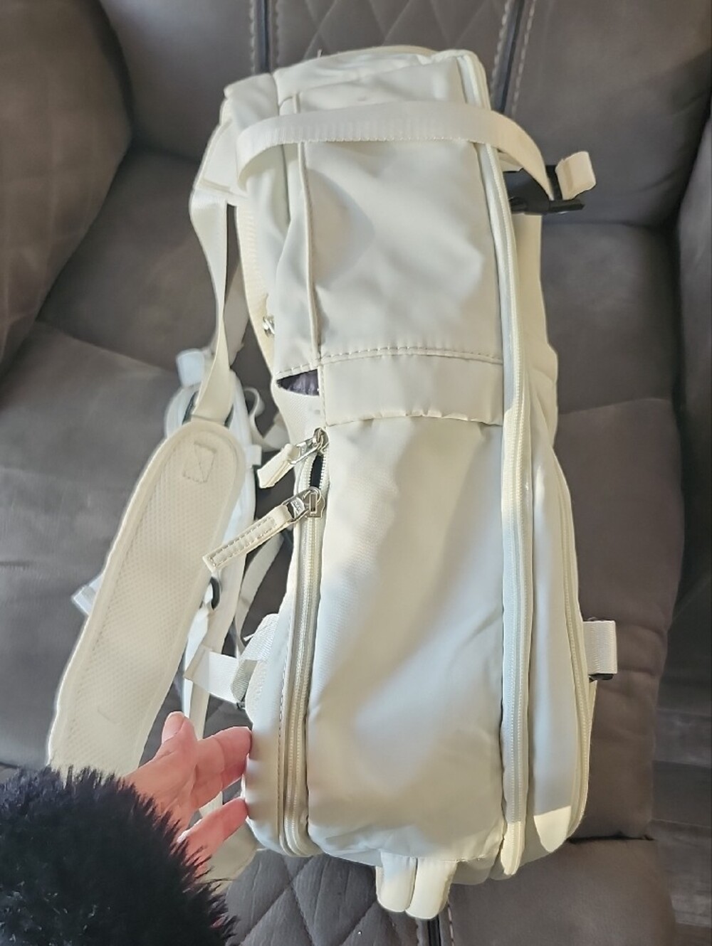 White Men’s Backpack – Minimal Travel & Everyday Bag - Picture 15 of 16